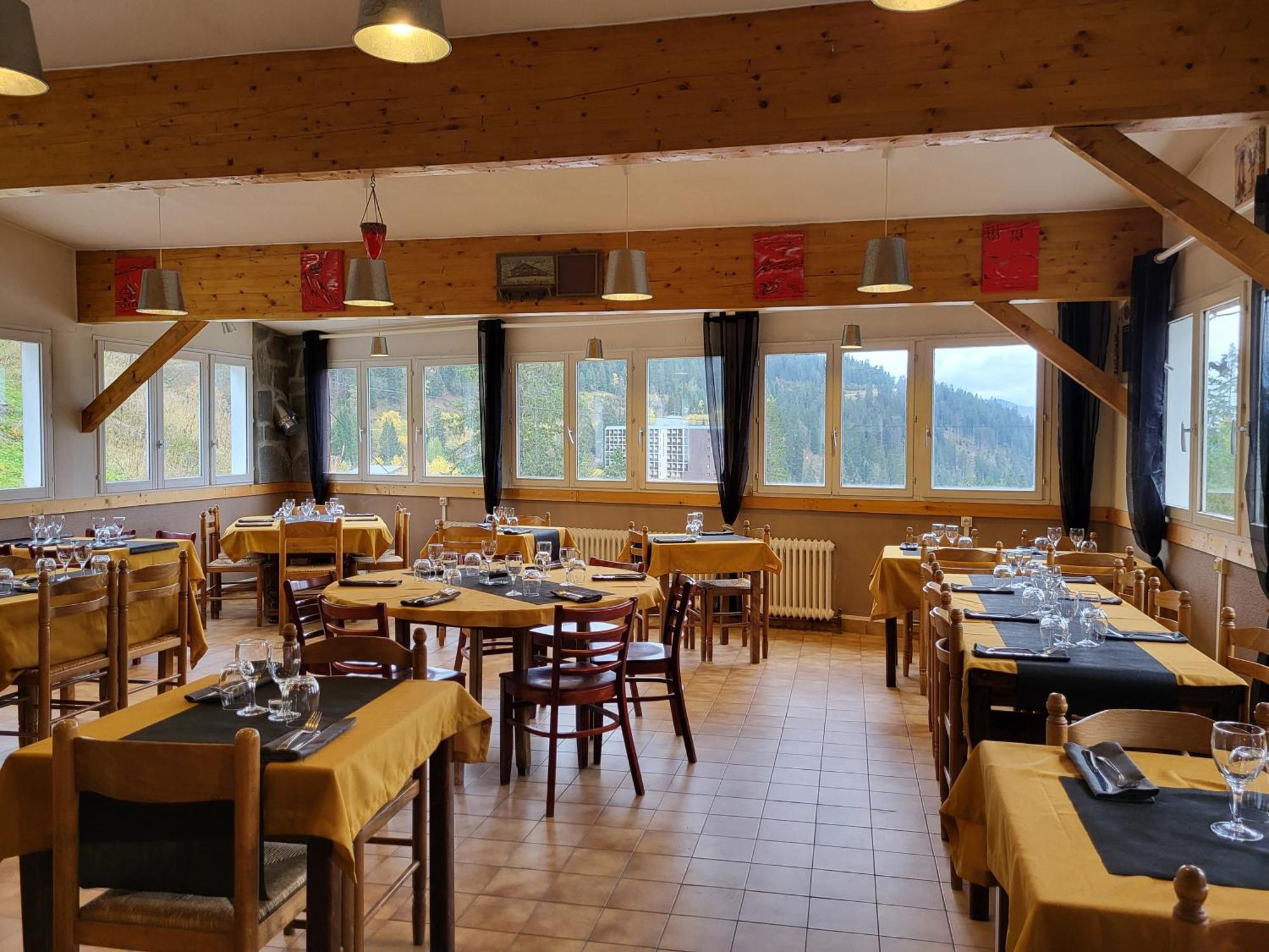 Auberge Restaurant Du Virage シャンルッス エクステリア 写真