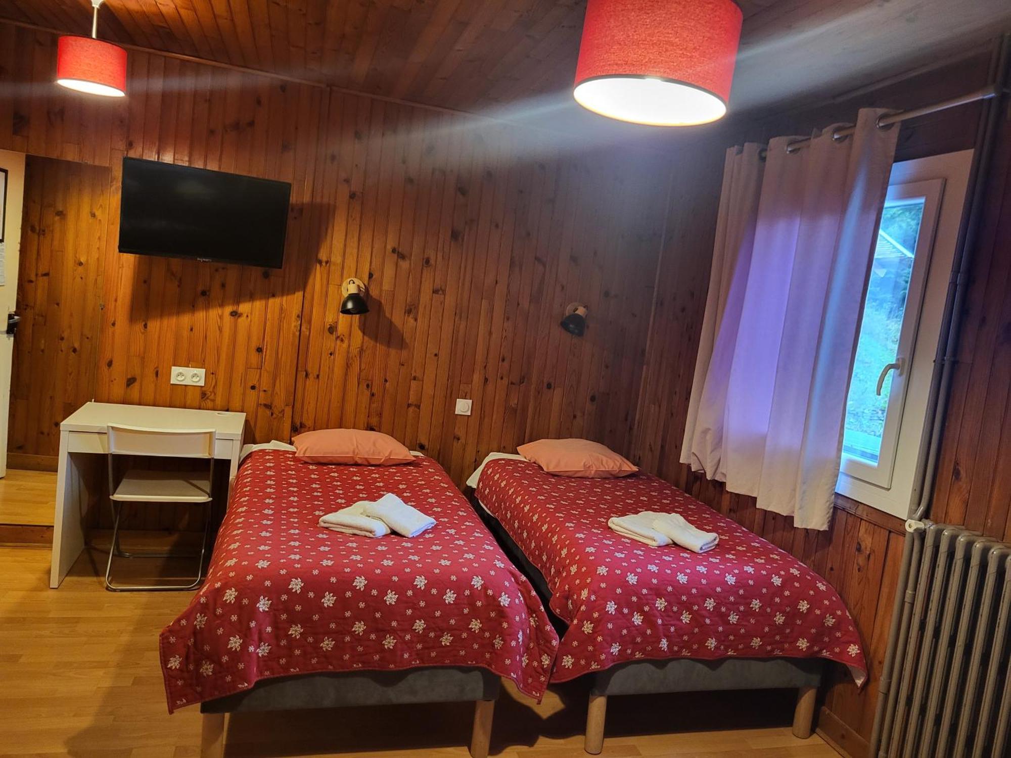 Auberge Restaurant Du Virage シャンルッス エクステリア 写真