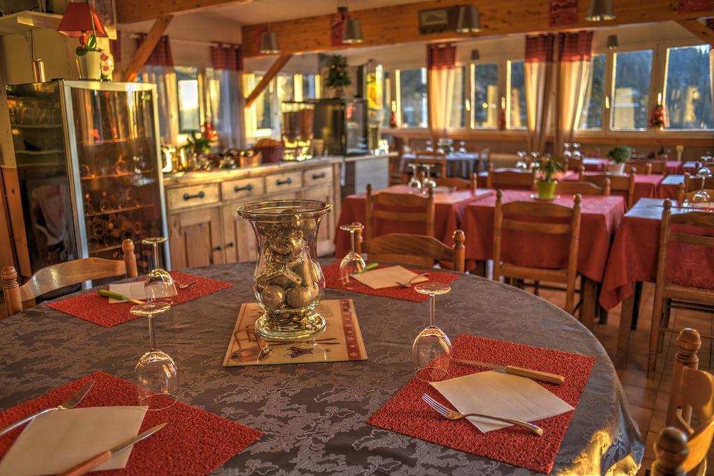 Auberge Restaurant Du Virage シャンルッス エクステリア 写真